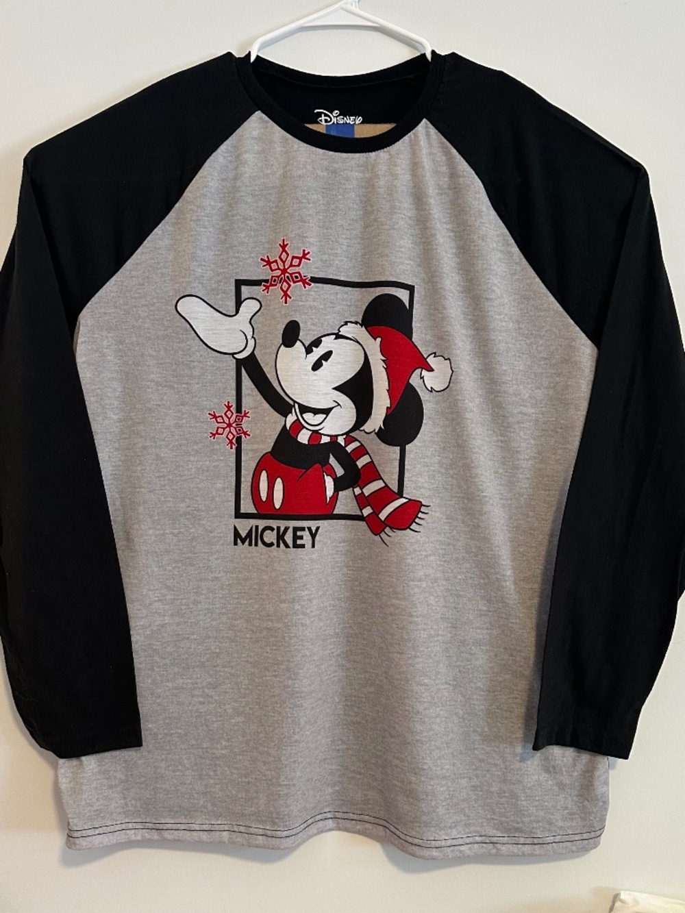 Mickey Mouse Christmas Hat Graphic Print T-Shirt XL Gray Black Y2K Long Sleeve